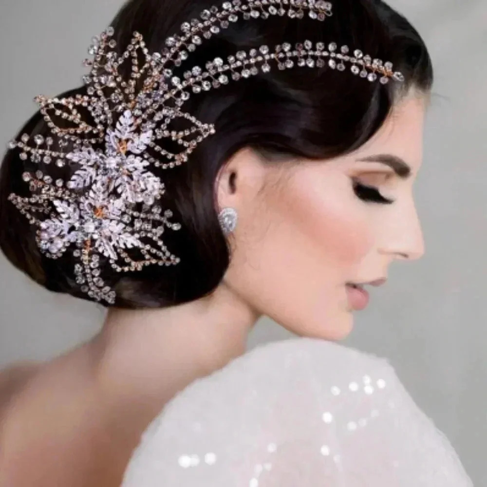 Heandmade Bridal set  Hairpiece, Necklace, earrings and Bridal sash